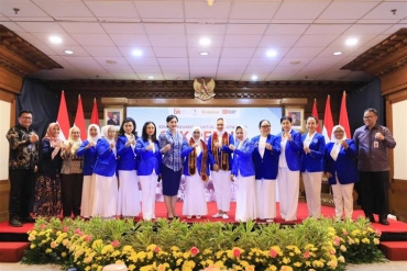 OJK DORONG PEREMPUAN JADI PENGGERAK DUTA LITERASI KEUANGAN, Training of Trainers (ToT) OJK PEDULI bagi Anggota IWAPI.