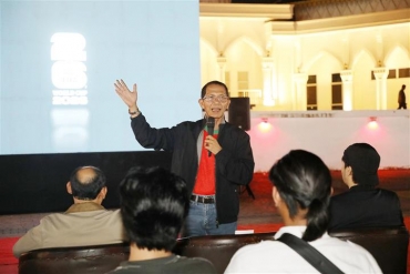 Semarak Nobar Piala Dunia FIFA 2026 di Batam, Amsakar Berbaur bersama Ribuan Warga
