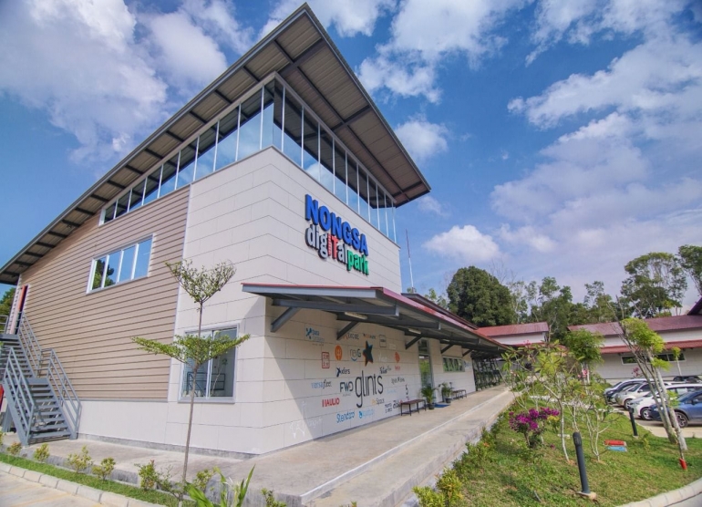 Pusat Data Batam Pikat GDS Holdings China