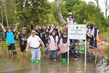 Dukung Pelestarian Lingkungan, PLN Batam Tanam 1.000 Pohon pada Hari Menanam Pohon Indonesia