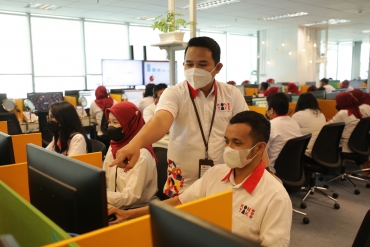OJK PERKUAT LAYANAN KONSUMEN SEKTOR JASA KEUANGAN Peresmian Lokasi Baru Kontak 157