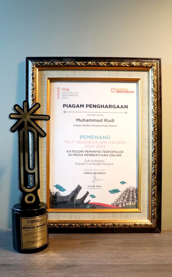 Kepala BP Batam Dinobatkan Pemimpin Terpopuler, Humas BP Batam Raih Anugerah Humas Terbaik 2023