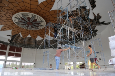 Pemeliharaan Masjid Tanjak Sedang Dilakukan