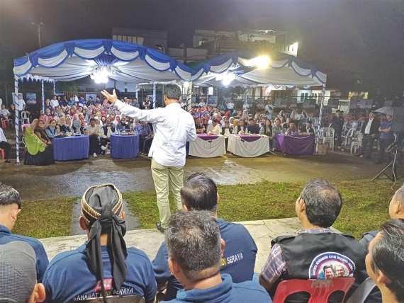 Warga Jodoh Yakin Kepri Maju Jika HMR Gubernur, Prestasinya juga Diakui Jokowi