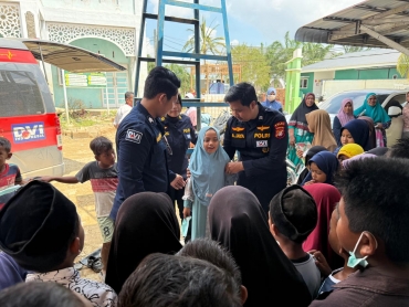 Tim Medis Polri Jangkau Korban Banjir Aceh Tamiang, Pulihkan Kesehatan dan Semangat Warga