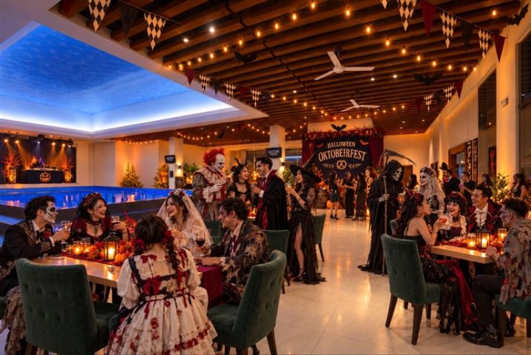 Halloween Oktobeerfest Hadir di Aston Batam Hotel & Residence