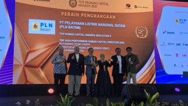 Berkomitmen Wujudkan SDM Unggul, PLN Batam Raih Bintang 5 Penghargaan “TOP Human Capital Awards 2025”
