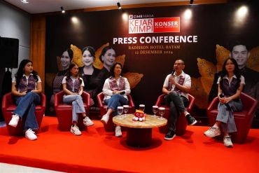 CIMB Niaga Hadirkan Cakra Khan dan Pemenang Kejar Mimpi Rising Start dalam Konser Kejar Mimpi untuk Indonesia di Batam