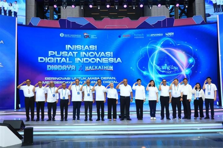 PERKUAT TALENTA DIGITAL, OJK DAN BI INISIASI PUSAT INOVASI DIGITAL INDONESIA.