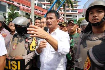 Kepala BP Batam Temui Massa Aksi