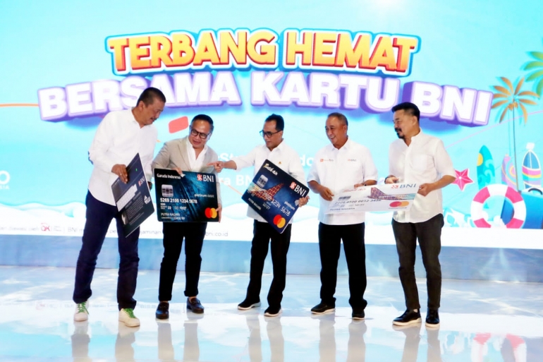 Kolaborasi BNI-Garuda-Lion,  Tekan Harga Tiket Pesawat