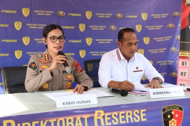 DITRESKRIMUM POLDA KEPRI TETAPKAN DUA TERSANGKA DALAM PERKARA DUGAAN PENIPUAN DAN/ATAU PENGGELAPAN TERKAIT KEBERANGKATAN KONTINGEN PESPARAWI KEPRI