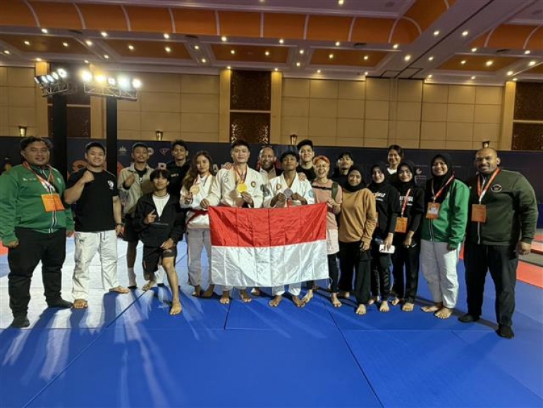 Jujitsu Indonesia Raih 13 Medali di Kamboja