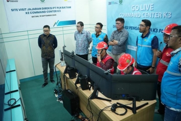 Direksi PLN Batam Tinjau Command Centre K3, Dorong Digitalisasi Pengawasan Keselamatan Kerja