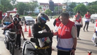 Wakil Direktur Utama PT Pertamina Patra Niaga Hadir Menyapa Konsumen di SPBU Kepulauan Riau, Pastikan Kualitas dan Pelayanan Prima