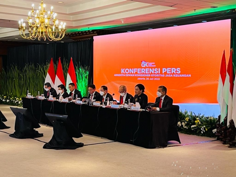 OJK BERKOMITMEN PROAKTIF DAN KOLABORATIF MEWUJUDKAN STABILITAS, PERTUMBUHAN DAN PENGUATAN INDUSTRI JASA KEUANGAN SERTA PERLINDUNGAN KONSUMEN DAN MASYARAKAT