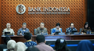 Rapat Dewan Gubernur (RDG) Bank Indonesia pada 18-19 Maret 2025 memutuskan untuk mempertahankan BI-Rate sebesar 5,75%,