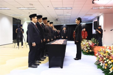 PERKUAT KINERJA ORGANISASI, OJK LANTIK KEPALA DEPARTEMEN DAN KEPALA OJK DAERAH